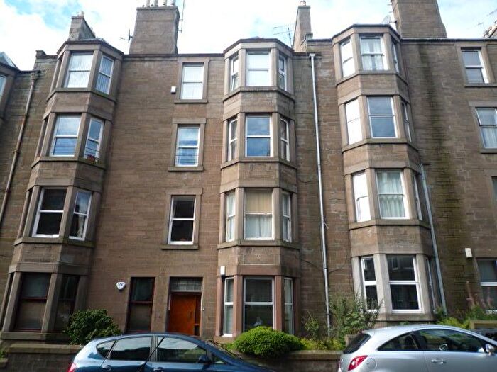 1 Bedroom Flat To Rent In Bellefield Avenue, Dundee, DD1
