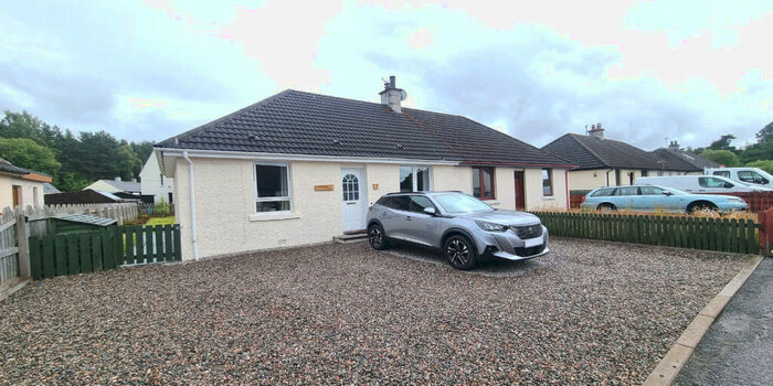 1 Bedroom Semi-Detached House For Sale In Lynstock Crescent, Nethy Bridge, PH25