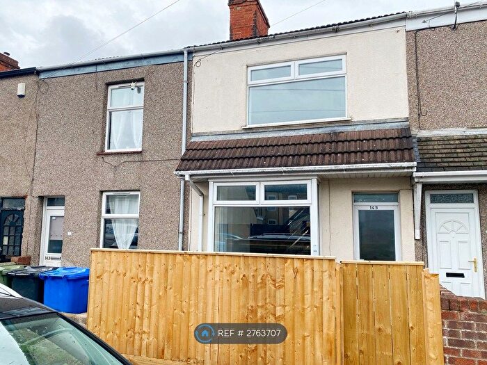 2 Bedroom Terraced House To Rent In Convamore Rd, Grimsby, DN32