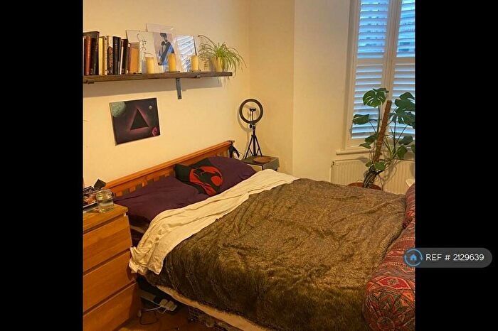 2 Bedroom Flat To Rent In Antill Road, London, N15