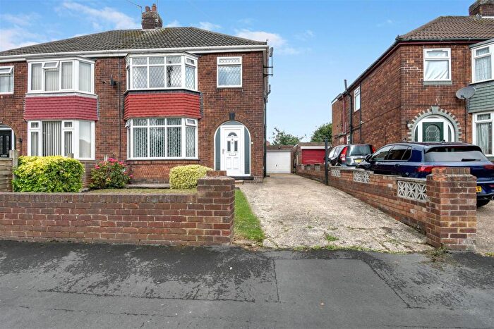 3 Bedroom Semi-Detached House For Sale In Morecambe Avenue, Scunthorpe, DN16