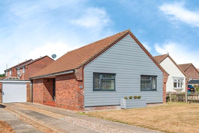 3 Bedroom Detached Bungalow For Sale In Hawthorn Rise, Mundesley, Norwich, NR11