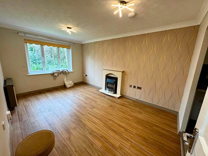 1 Bedroom Flat To Rent In Parkfield Court, Didsbury, M20
