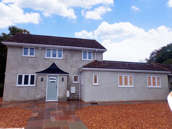 4 Bedroom Property To Rent In Brookside Landford, Salisbury, SP5