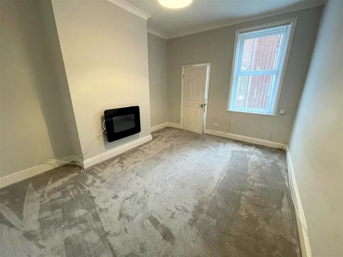 2 Bedroom Flat To Rent In Canterbury Street, South Shields, NE33