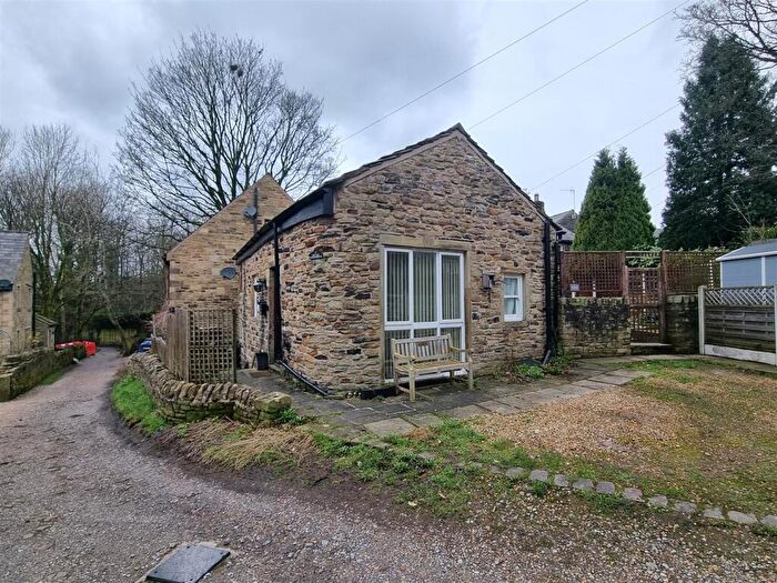 2 Bedroom Cottage To Rent In The Old Wheelwrights, Mill Street, Hayfield, High Peak, SK22