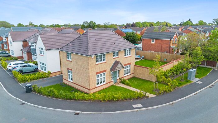3 Bedroom Detached House For Sale In Bainbridge Avenue, Lowton, WA3