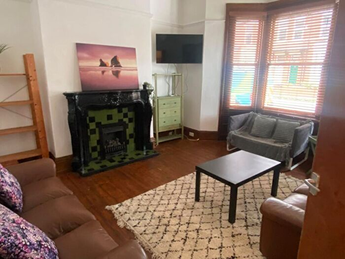 5 Bedroom Terraced House To Rent In Jesmond, Newcastle Upon Tyne, NE2