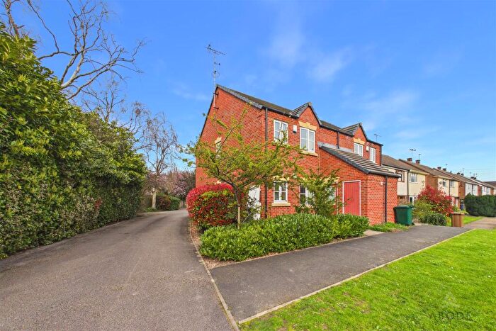 1 Bedroom Apartment For Sale In Yates Avenue, Aston On Trent, Derby, DE72