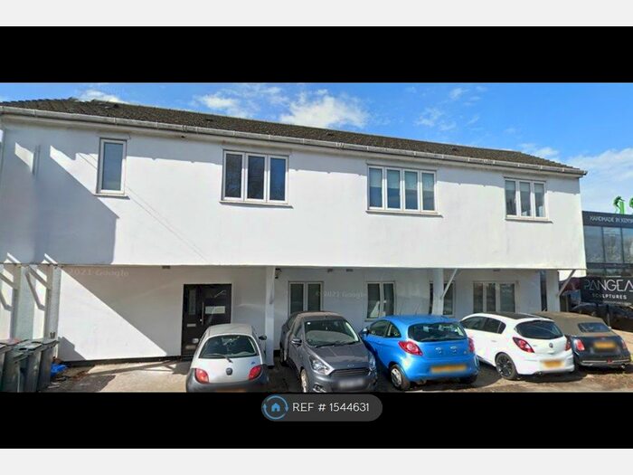 4 Bedroom Flat To Rent In County Road, Ormskirk, L39