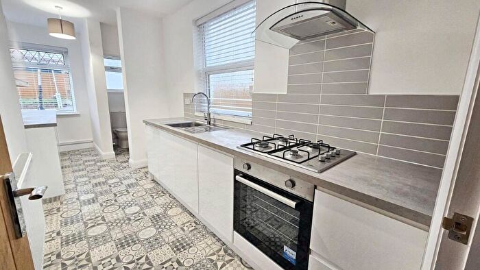 3 Bedroom House To Rent In Bwlch Road, Fairwater, Cardiff, CF5