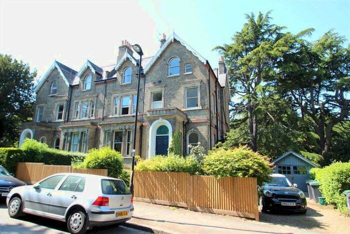 2 Bedroom Flat To Rent In Bishopswood Road, Highgate, N6