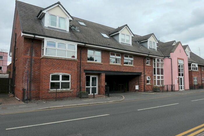 2 Bedroom Apartment To Rent In Church Road, M22