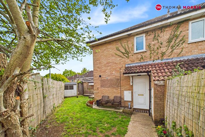 2 Bedroom House To Rent In Orwell Close, St. Ives, Cambridgeshire, PE27