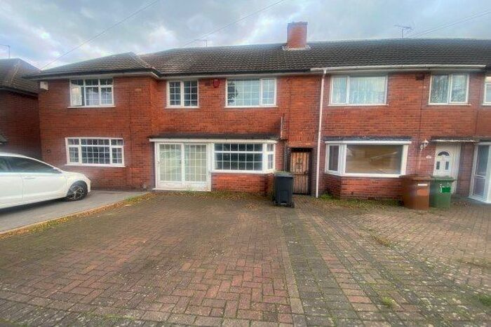 3 Bedroom Property To Rent In Chantrey Crescent, Birmingham, B43