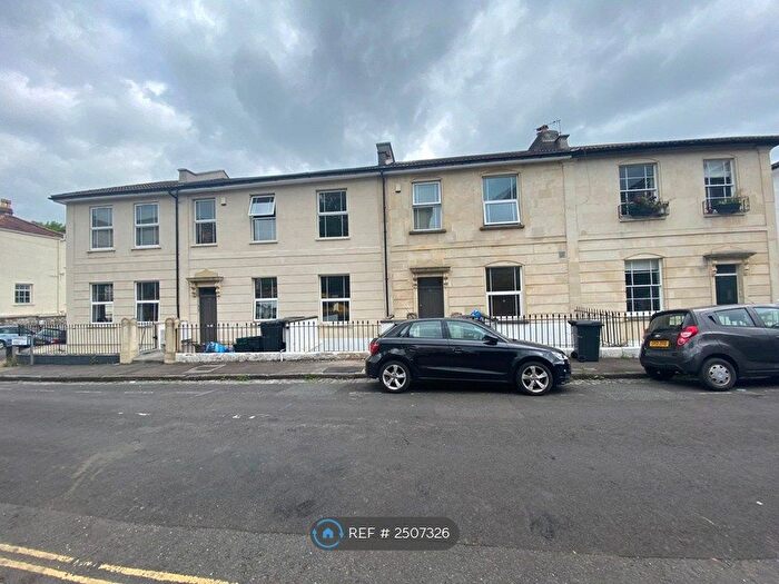 2 Bedroom Flat To Rent In Springfield Road, Bristol, BS6