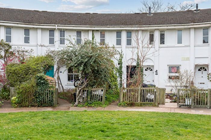 2 Bedroom Terraced House For Sale In Rossendale Way, London, NW1