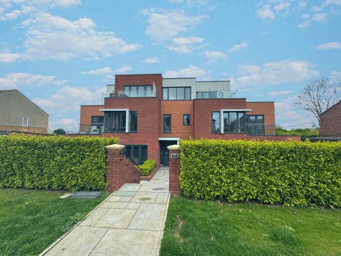 2 Bedroom Apartment To Rent In Botany Court, Kinsgate Avenue, Broadstairs, CT10