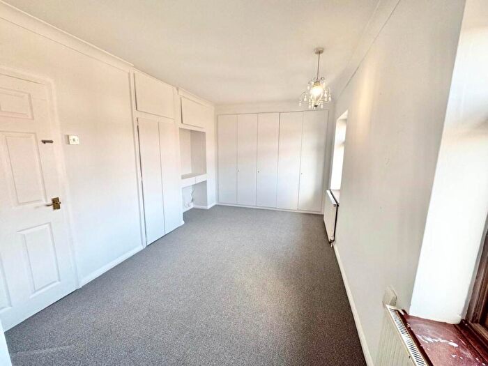 2 Bedroom Semi-Detached House For Sale In Harlesden Road, Romford, RM3