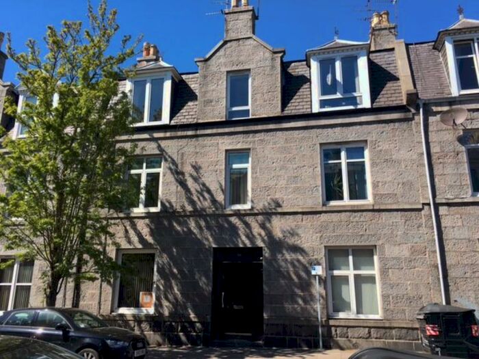 2 Bedroom Flat To Rent In F Wallfield Crescent, AB25