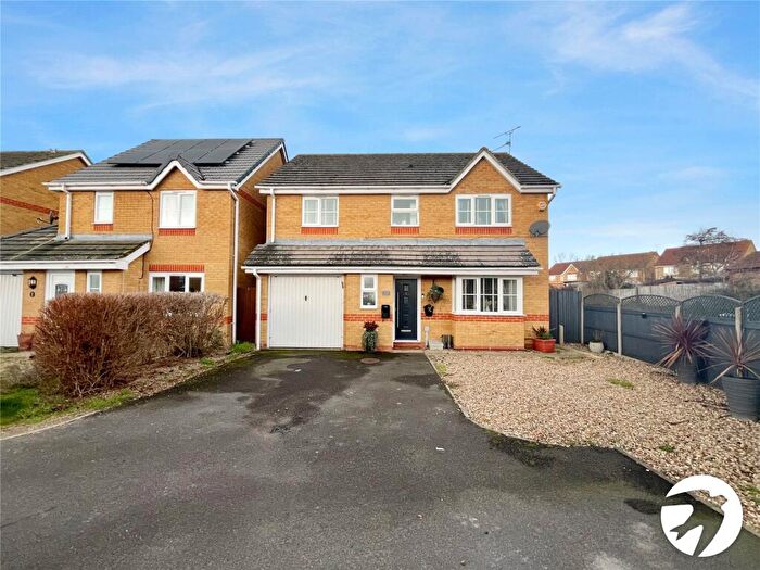 4 Bedroom Detached House For Sale In Rettendon Drive, Milton Regis, Sittingbourne, Kent, ME10
