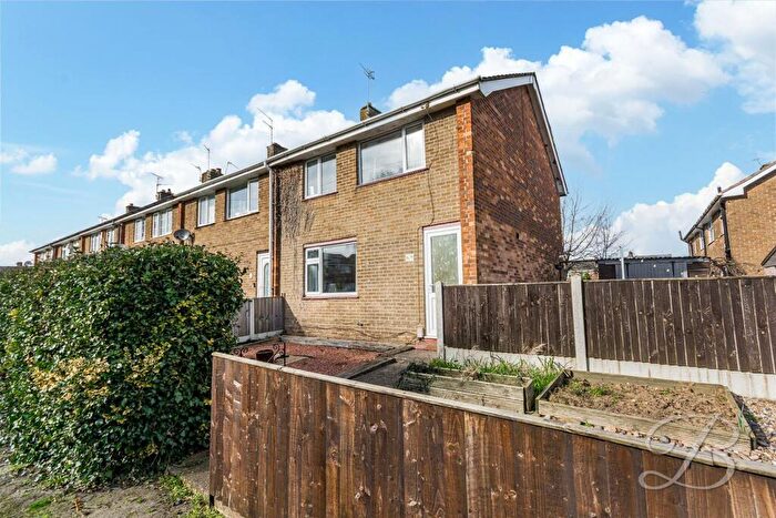 3 Bedroom End Of Terrace House For Sale In Rufford Avenue, Rainworth, Mansfield, NG21