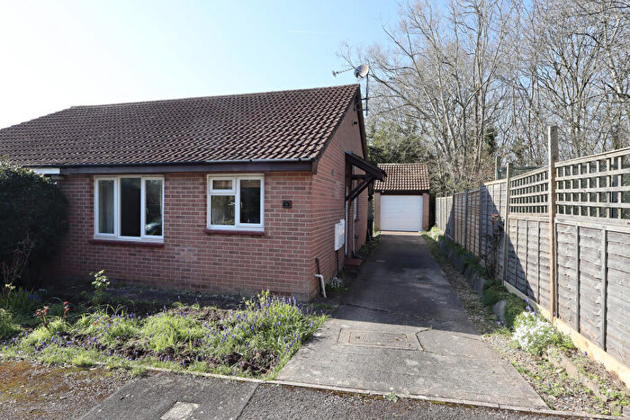 2 Bedroom Bungalow For Sale In Hope Close, Wells, BA5