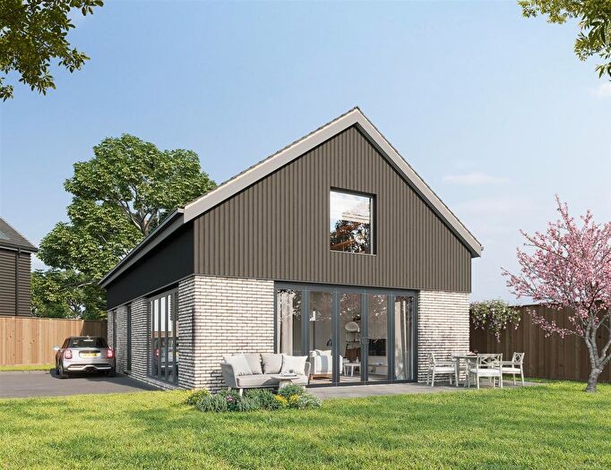 3 Bedroom Detached Bungalow For Sale In Orchard Drive, Tonbridge, TN10