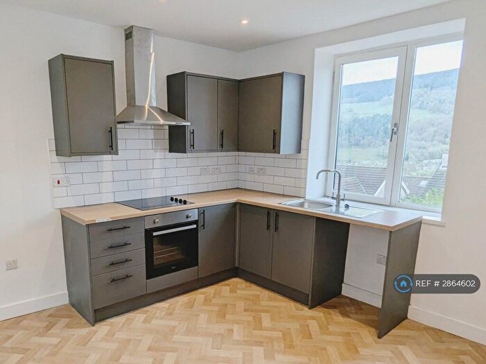 3 Bedroom Terraced House To Rent In Ty'r Felin St, Mountain Ash, CF45