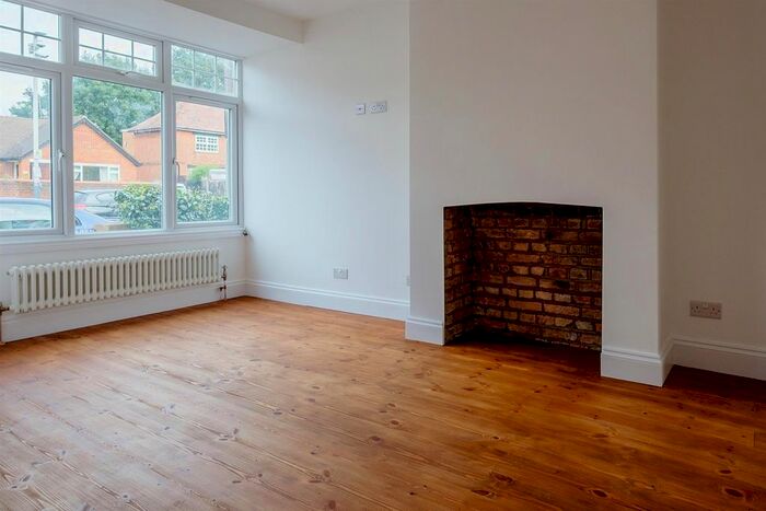 3 Bedroom Terraced House To Rent In Park Lane, Harefield UB9