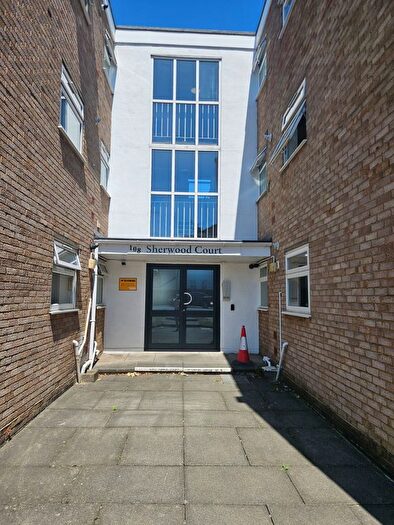 1 Bedroom Flat To Rent In Robin Hood Lane, Sutton, SM1