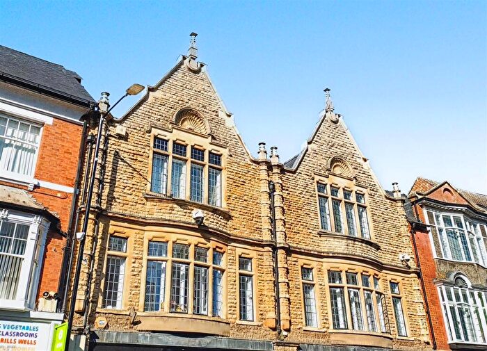 1 Bedroom Apartment To Rent In Regent Street, Rugby, CV21