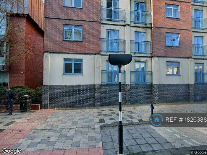 1 Bedroom Flat To Rent In Wellington Street, Swindon, SN1