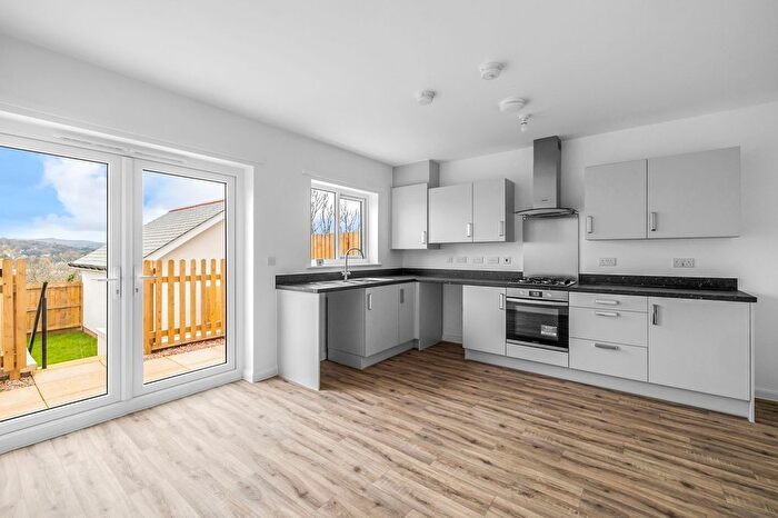 3 Bedroom Terraced House For Sale In Callington Road, Tavistock, PL19