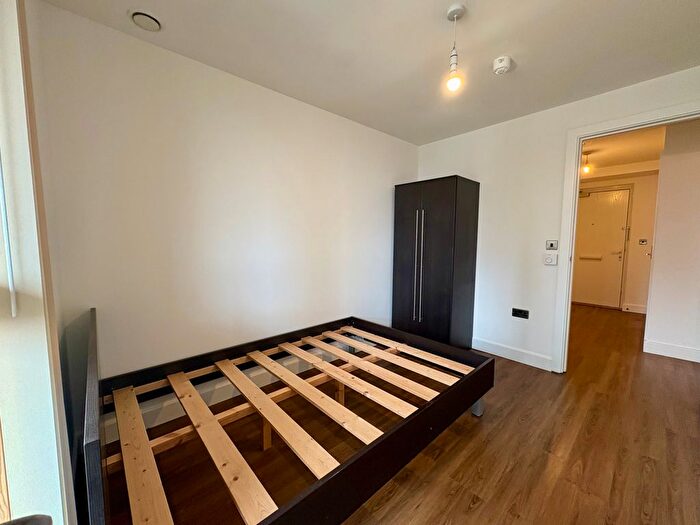 2 Bedroom Flat To Rent In Jerrard Street, London, SE13