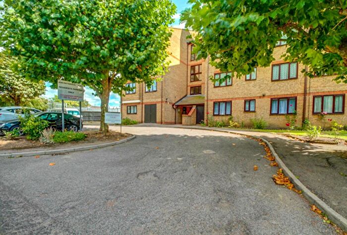 1 Bedroom Flat For Sale In Jem Paterson Court, Hartington Close, HA1