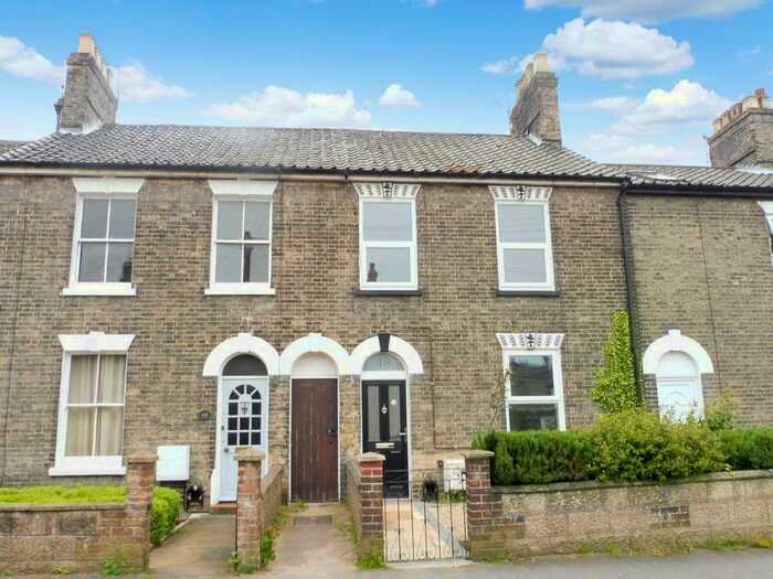 3 Bedroom Terraced House To Rent In Newmarket Street, Norwich, NR2