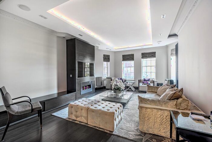 4 Bedroom Apartment To Rent In St. Johns Wood Road London, NW8