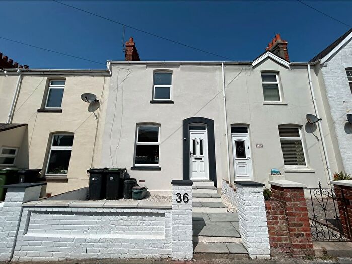 2 Bedroom Property To Rent In Gallwey Road, Weymouth, DT4