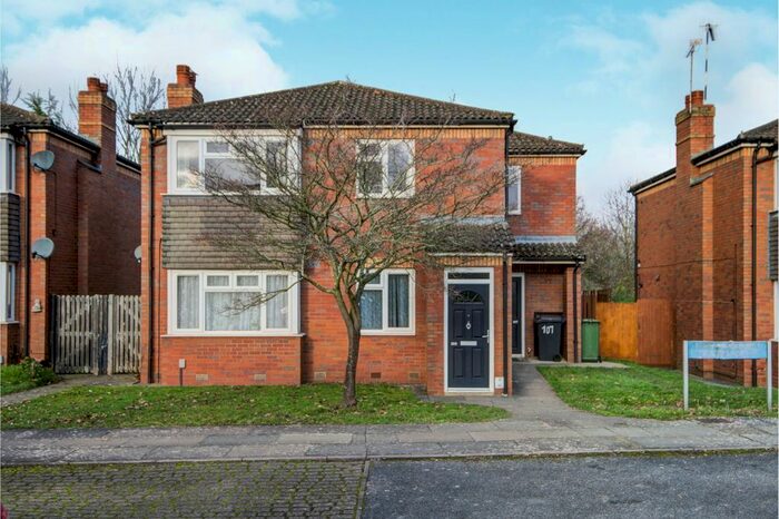 2 Bedroom Maisonette To Rent In Westlea Road, Leamington Spa, CV31