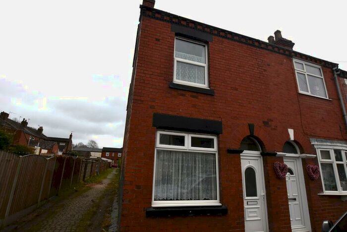 2 Bedroom Terraced House To Rent In Chelmsford Road, Wolstanton, Newcastle-under-Lyme, ST5