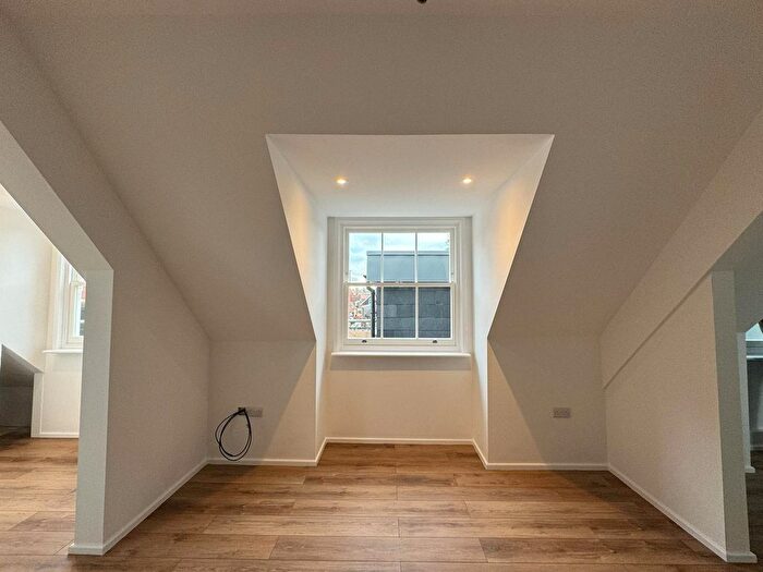 1 Bedroom Flat To Rent In Fisher Street, Lewes, BN7