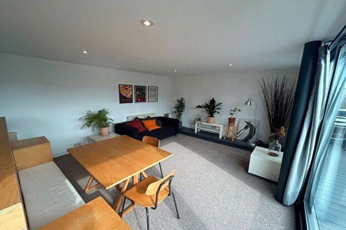 1 Bedroom Flat To Rent In Preston Street, Liverpool, L1