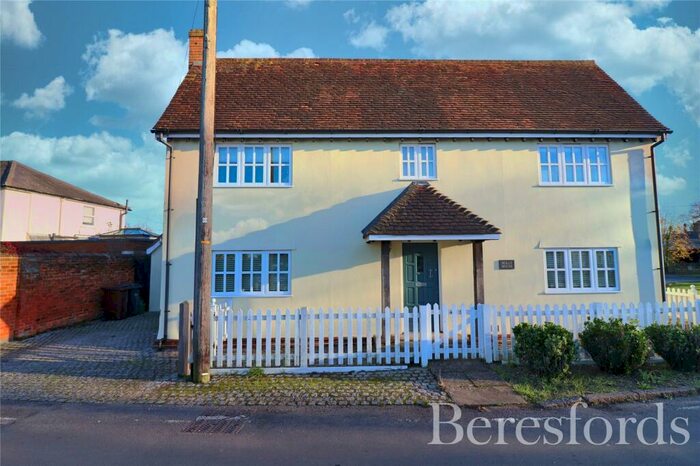 4 Bedroom Detached House For Sale In Mill Road, Good Easter, CM1