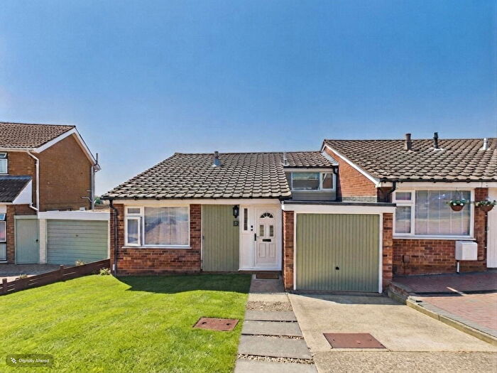 3 Bedroom Semi Detached House For Sale In Annbrook Road, Ipswich, IP2