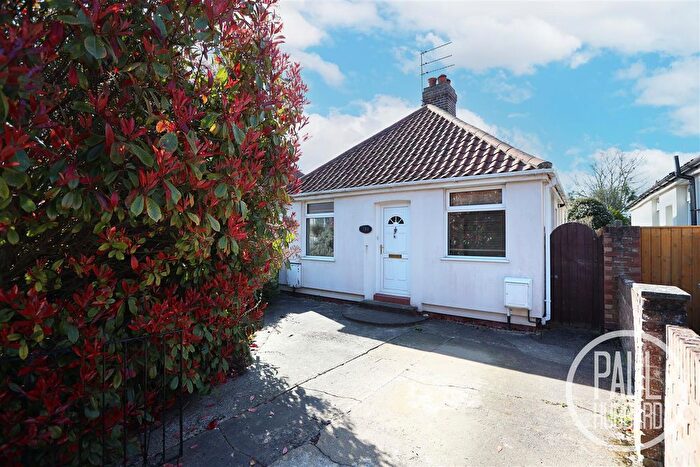 2 Bedroom Detached Bungalow To Rent In Kimberley Road, Lowestoft, Suffolk, NR33