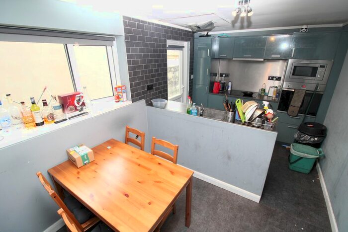 4 Bedroom Terraced House To Rent In New Park Terrace, Treforest, Pontypridd, CF37