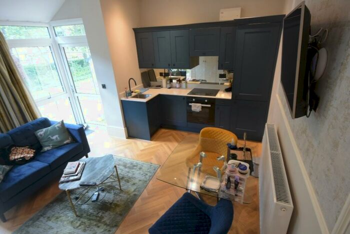 Studio To Rent In Claremont House, Framlington Place, Newcastle Upon Tyne, Tyne And Wear, NE2