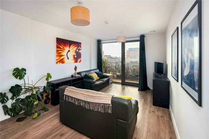 2 Bedroom Flat To Rent In Pioneer Court, Hammersley Road, London, E16