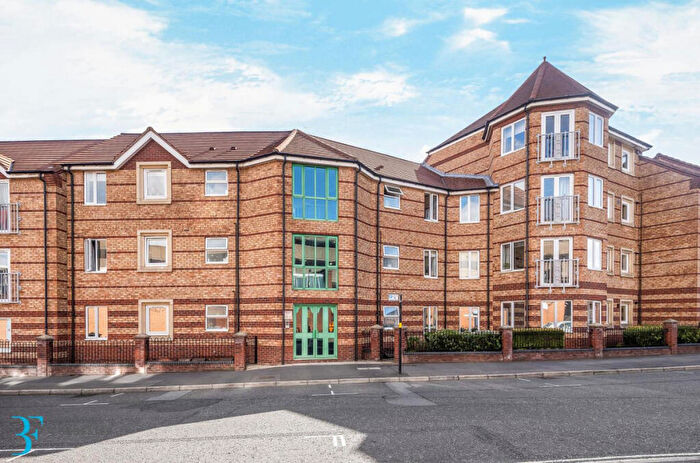 2 Bedroom Apartment To Rent In Chamberlain Court, Birmingham, B18
